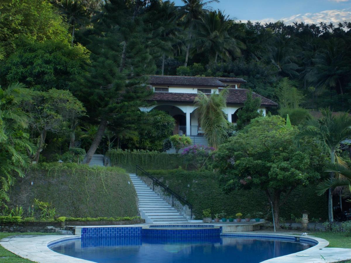 Sunset Villa Сенггиги Экстерьер фото
